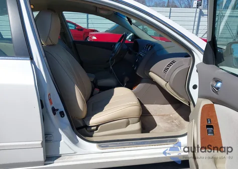 2009 Nissan Altima 3.5 Se from USA, damaged, VIN 1N4BL21E19N450865